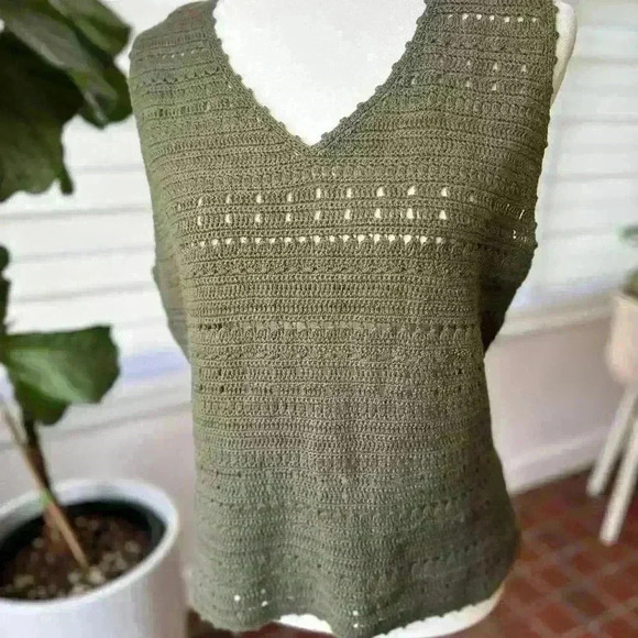 Faded Glory Sleeveless Crotchet Knit Summer Top Boho Green Size L (12-14) - Picture 2 of 5